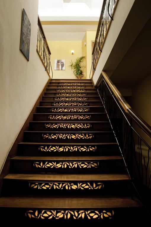 Hotel Restaurant Le Combava Antananarivo Dış mekan fotoğraf