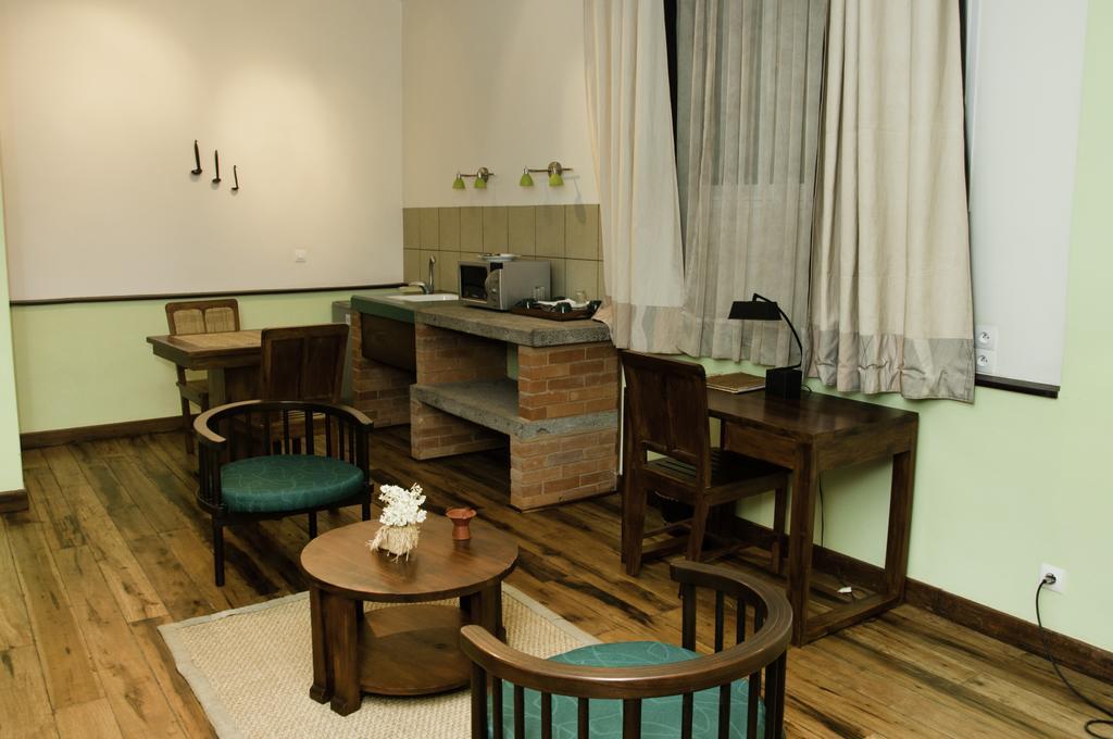 Hotel Restaurant Le Combava Antananarivo Dış mekan fotoğraf