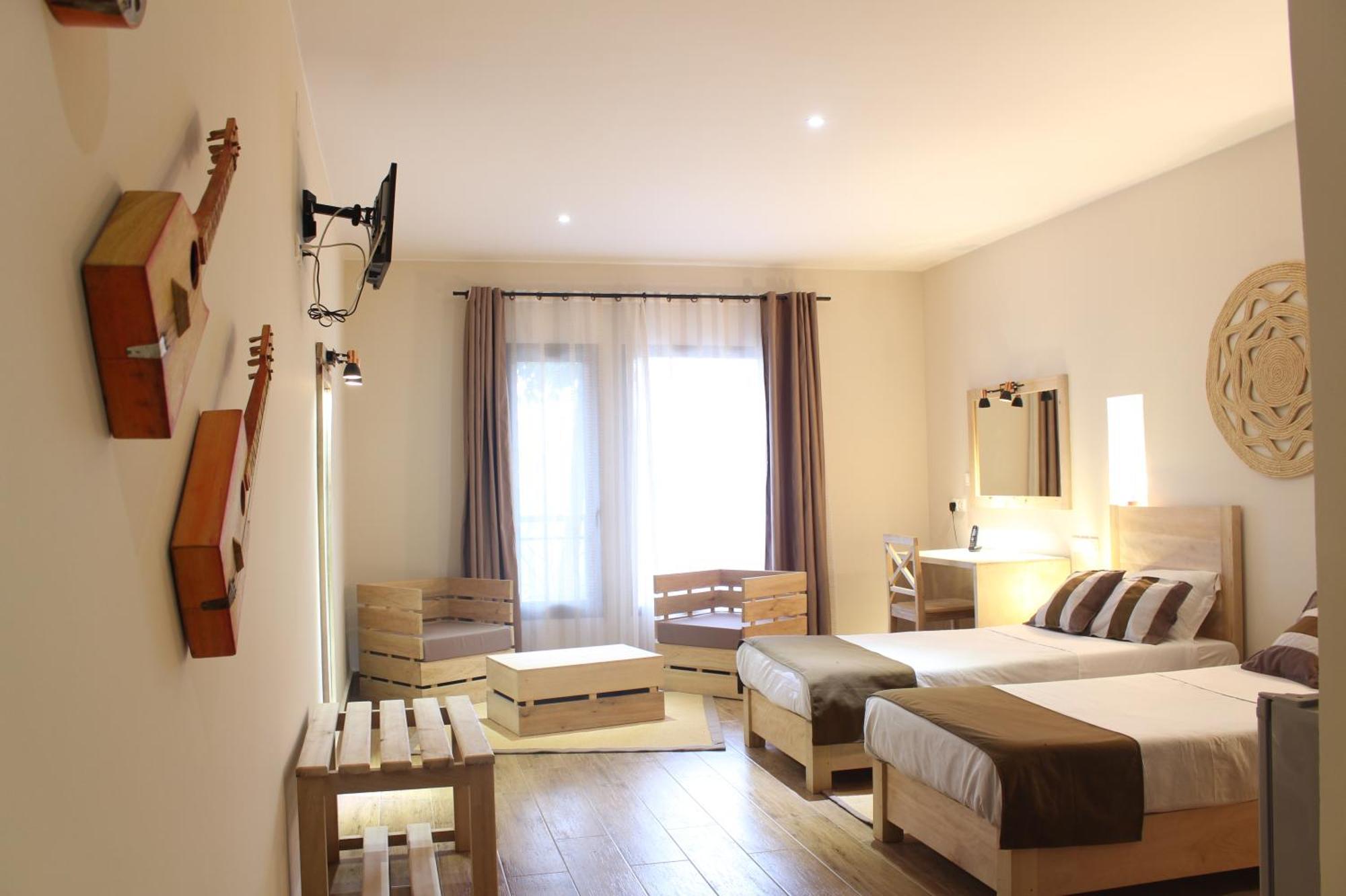 Hotel Restaurant Le Combava Antananarivo Dış mekan fotoğraf