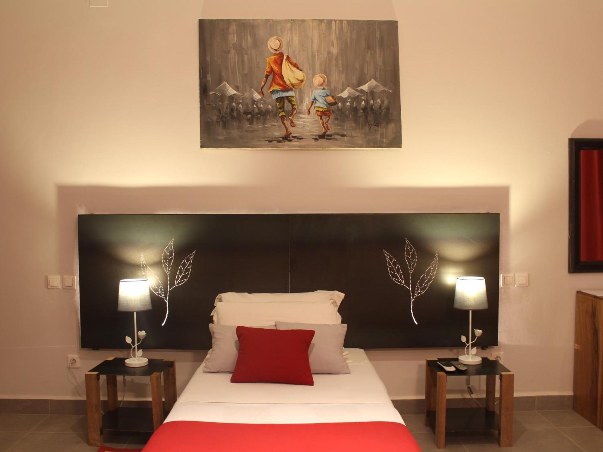 Hotel Restaurant Le Combava Antananarivo Dış mekan fotoğraf